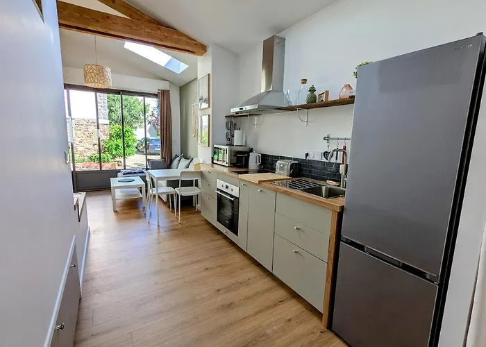 La Petite Roche, Dependance Cosy Avec Sauna * Indre (Loire-Atlantique)